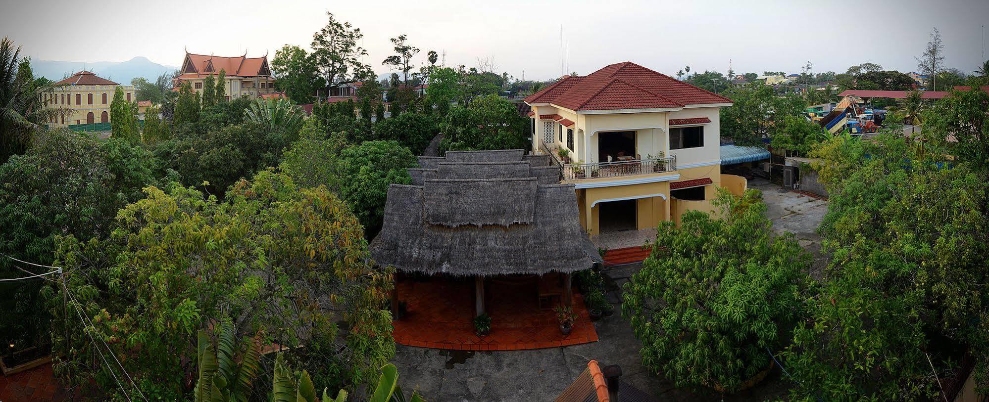 Mea Culpa Kampot Hotel Exterior photo