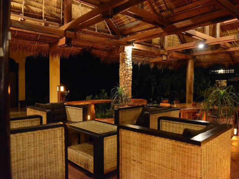 Mea Culpa Kampot Hotel Exterior photo